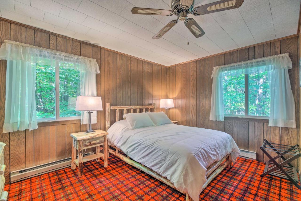Cozy Adirondacks Cabin Walk To Lake Eaton! Jay Экстерьер фото